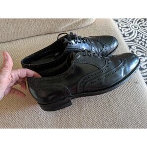 Hanover Leather Black Wingtips Lace Up Shoes 10.5